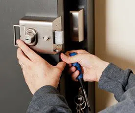 City Locksmith Services Cary, NC 919-371-6046 - 17-Emergency-Locks-Locksmith